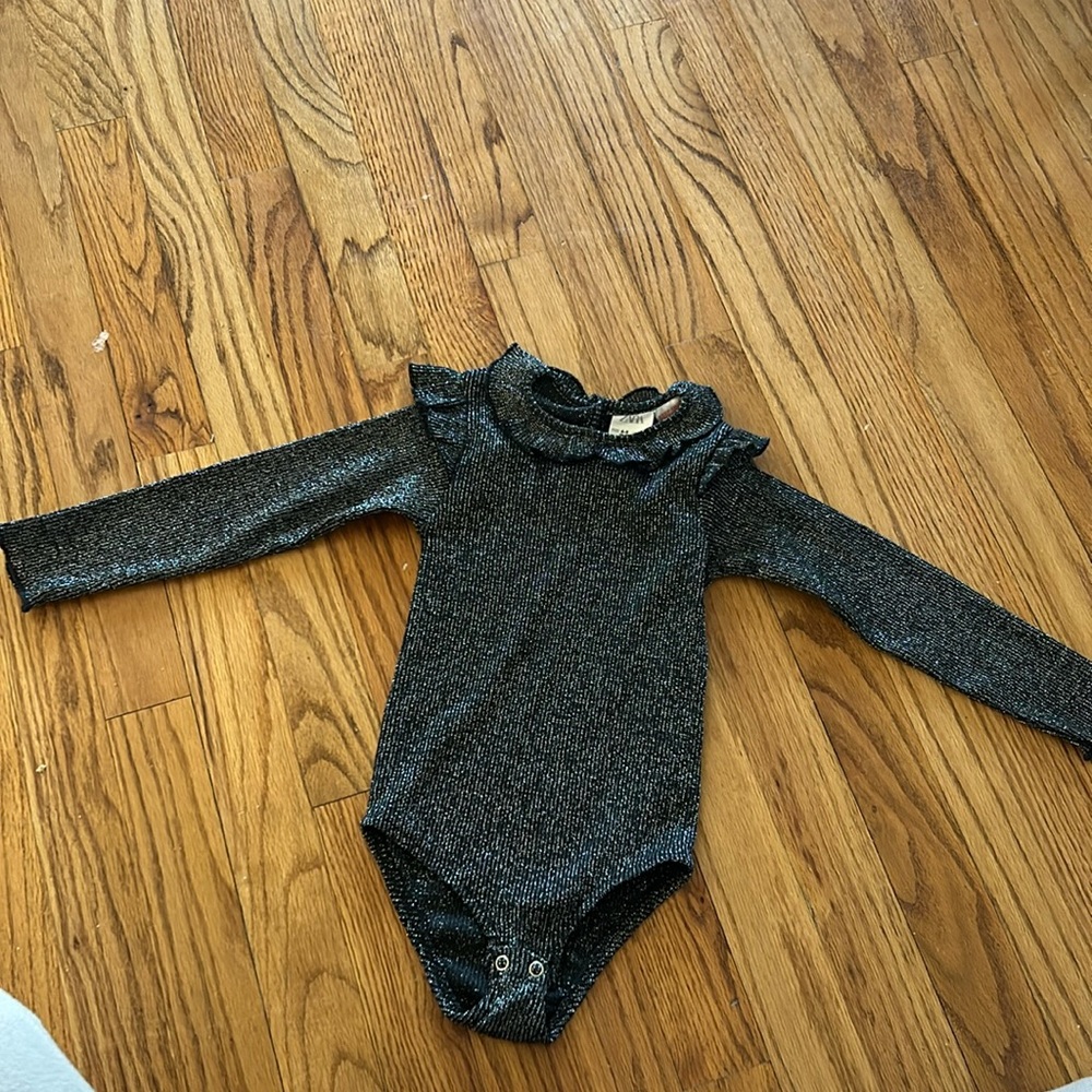Zara onesie 4-5T black and silver shimmer